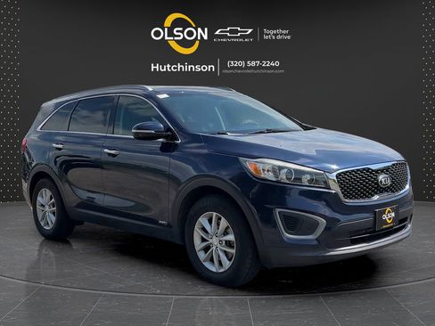 Used 2016 Kia Sorento AWD w/ LX Convenience Package image 7