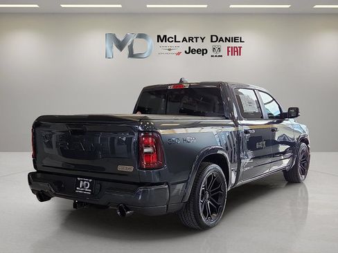 Used 2026 RAM 1500 Big Horn AWD/4WD image 2