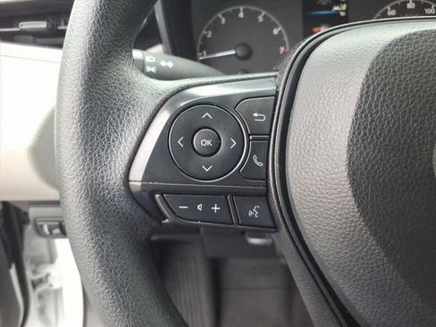 Used 2024 Toyota Corolla LE FWD image 29