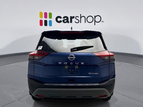 Used 2023 Nissan Rogue SV AWD/4WD image 4
