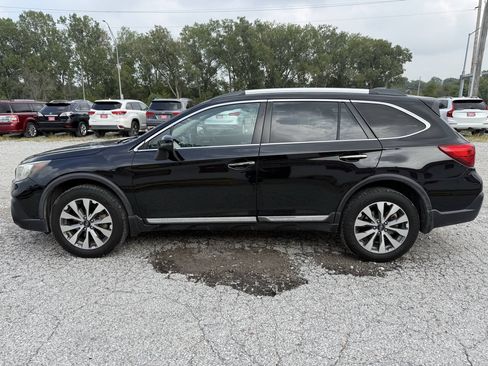 Used 2018 Subaru Outback 2.5i Touring w/ Protection Package #1 AWD/4WD image 6