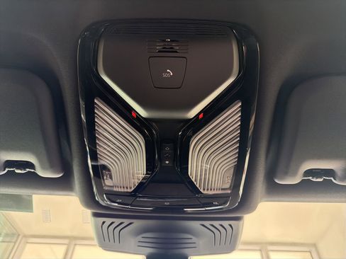 Certified 2023 BMW X4 xDrive30i w/ M Sport Package image 33