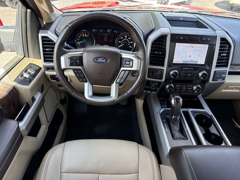 Used 2020 Ford F150 Lariat w/ Equipment Group 502A Luxury RWD image 12