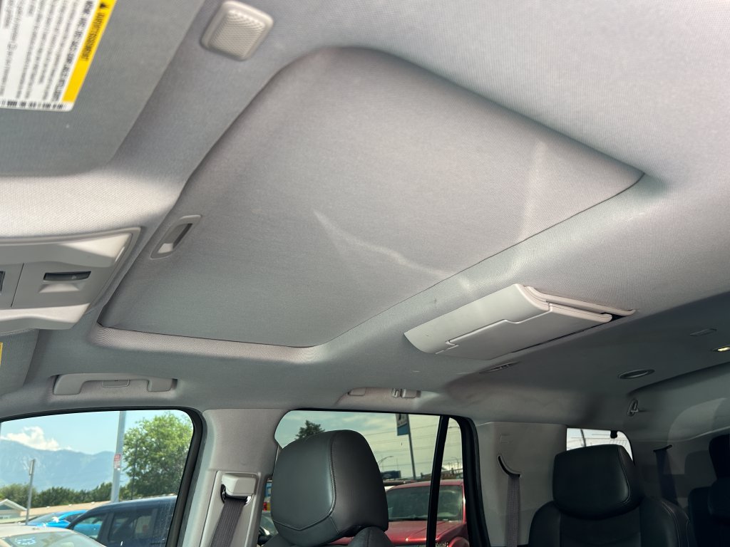 Used 2015 Cadillac Escalade Luxury AWD/4WD image 26