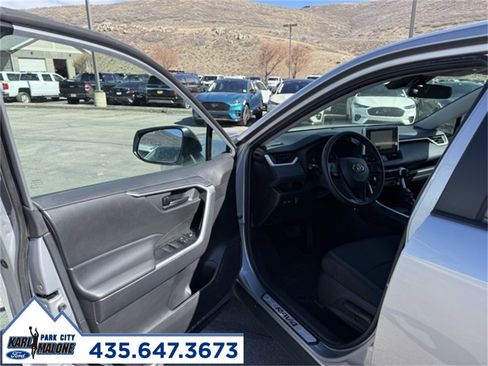 Used 2023 Toyota RAV4 LE image 11