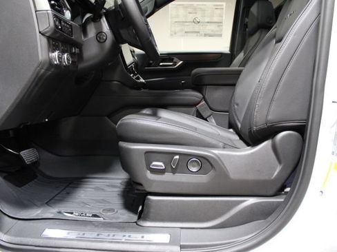 New 2026 GMC Yukon Denali w/ Denali Reserve Package AWD/4WD image 23