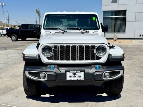 Certified 2024 Jeep Wrangler Unlimited Sahara AWD/4WD image 2