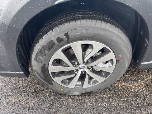 New 2025 Subaru Outback Premium w/ Popular Package #1A image 3