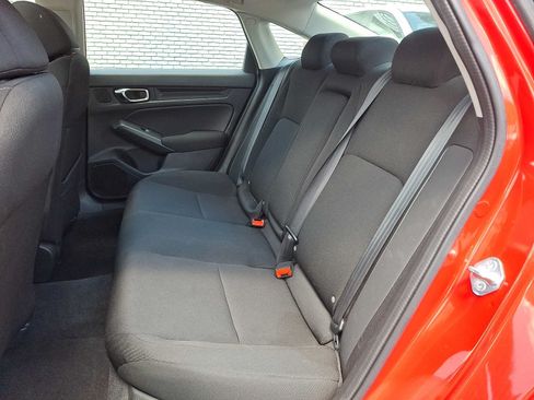 Used 2023 Honda Civic EX image 7