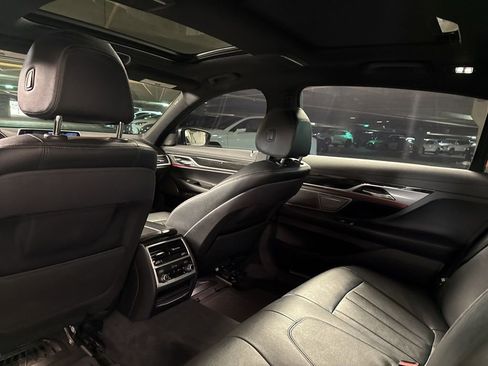 Used 2017 BMW 740e xDrive image 11