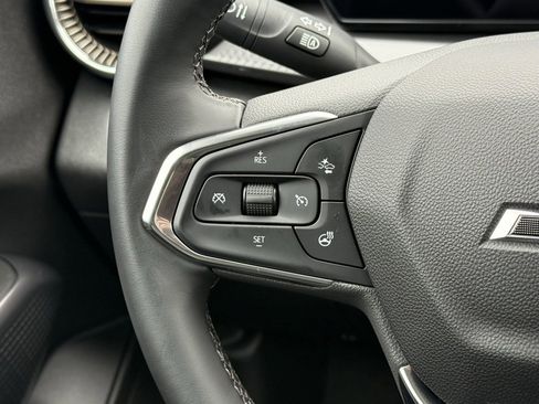 Used 2025 Chevrolet Trax ACTIV w/ Driver Confidence Package image 21