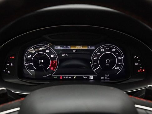 New 2026 Audi RS Q8 performance image 35