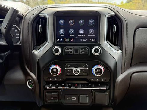 Used 2021 GMC Sierra 3500 Denali w/ Technology Package AWD/4WD image 20