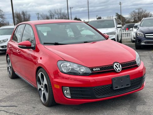 Used 2013 Volkswagen GTI 4-Door image 4