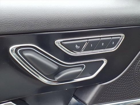 Certified 2025 Lincoln Corsair Premiere w/ Equipment Group 101A image 18