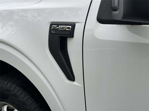 Used 2021 Ford F150 XL w/ Trailer Tow Package image 12