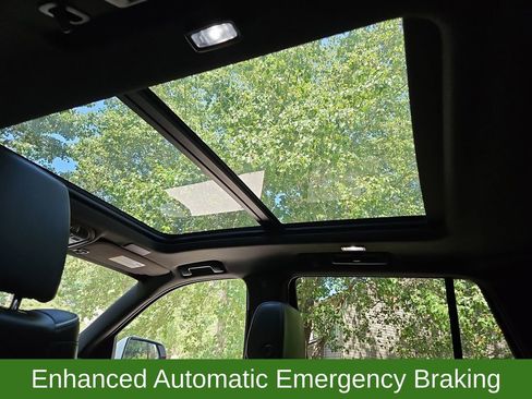 Used 2022 Cadillac Escalade Sport AWD/4WD image 22