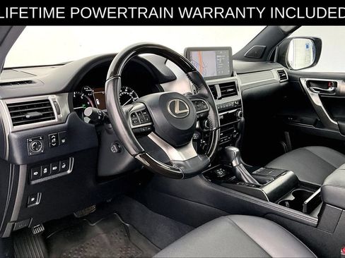 Used 2023 Lexus GX 460 Premium w/ Accessory Package AWD/4WD image 16
