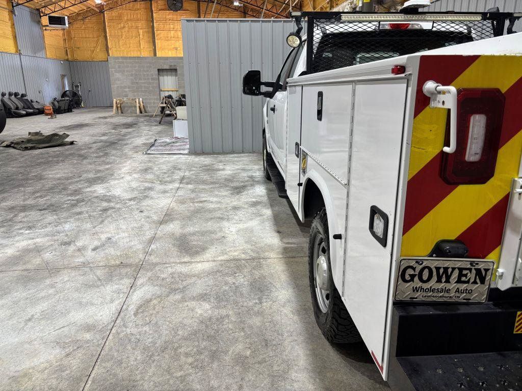 Used 2019 Ford F250 XL w/ Power Equipment Group AWD/4WD image 9