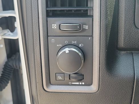 Used 2023 RAM 1500 Tradesman AWD/4WD image 29