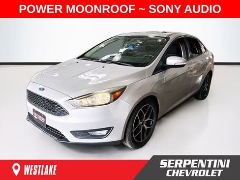 Used 2018 Ford Focus SEL FWD image 1