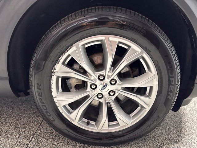 Used 2023 Ford Explorer Limited AWD/4WD image 30
