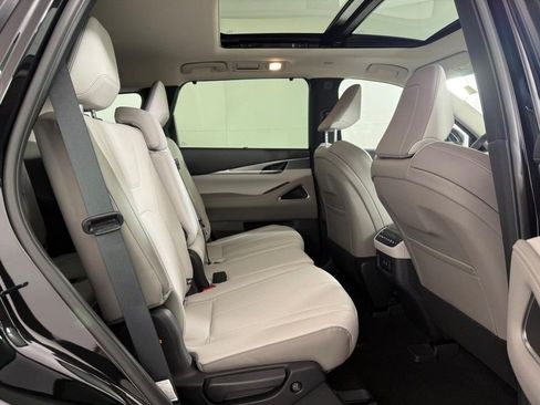 Certified 2026 INFINITI QX60 Luxe w/ Cargo Package image 13