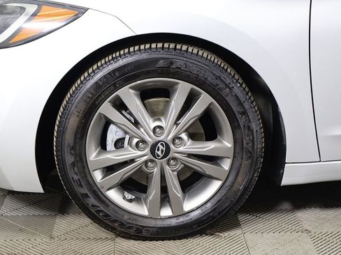 Used 2017 Hyundai Elantra Value Edition w/ Cargo Package image 22