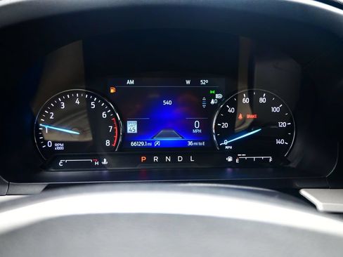 Used 2023 Ford Explorer XLT w/ Equipment Group 202A AWD/4WD image 15