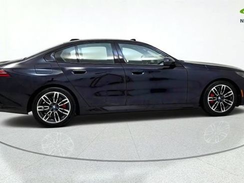 Used 2026 BMW 540i xDrive AWD/4WD image 10