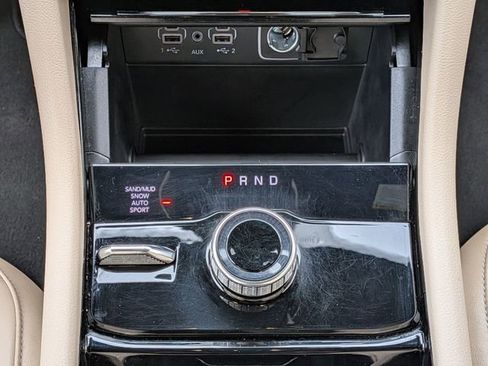 Certified 2023 Jeep Grand Cherokee Limited image 18