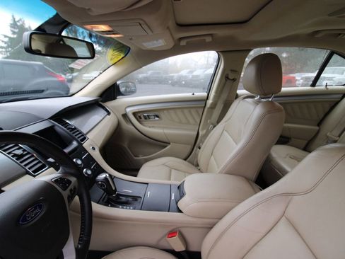 Used 2013 Ford Taurus SEL AWD/4WD image 9