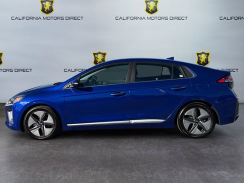 Used 2022 Hyundai Ioniq Limited image 2