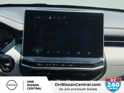 Used 2025 Jeep Compass Limited AWD/4WD image 22