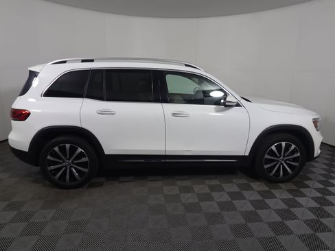 Used 2021 Mercedes-Benz GLB 250 image 6