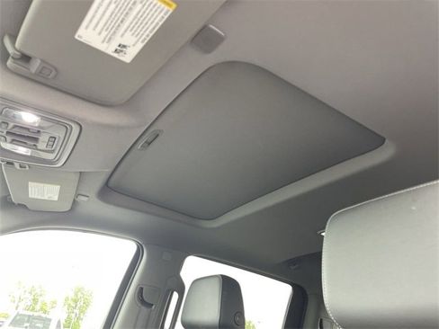 Used 2019 Chevrolet Silverado 1500 LTZ w/ LTZ Premium Package image 22