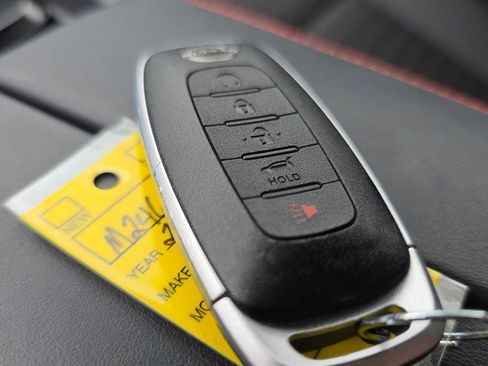 Used 2025 Nissan Rogue SV w/ Rock Creek Premium Package image 29