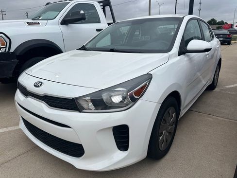Used 2020 Kia Rio S FWD image 2