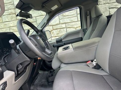 Used 2019 Ford F150 XL w/ Equipment Group 101A Mid AWD/4WD image 7