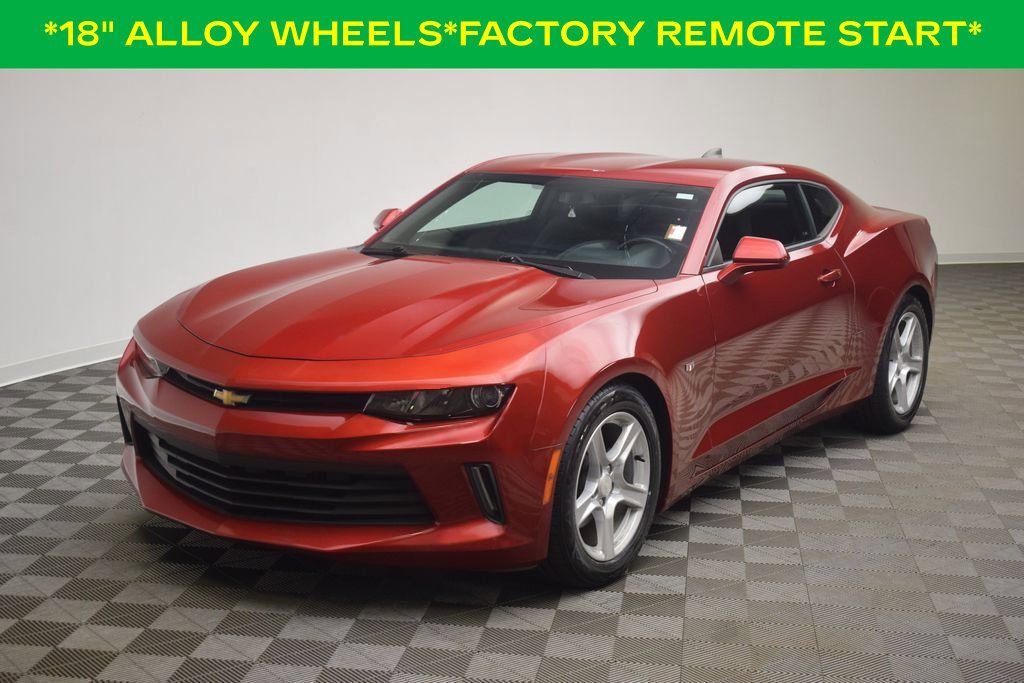 Used 2017 Chevrolet Camaro LT RWD image 2