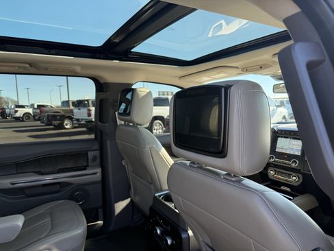 Used 2018 Ford Expedition Max Limited w/ Equipment Group 302A image 12