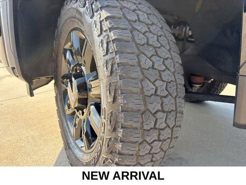 Used 2024 GMC Sierra 2500 AT4 w/ AT4 Premium Plus Package AWD/4WD image 21