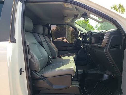 Used 2024 Ford F150 XL RWD image 27