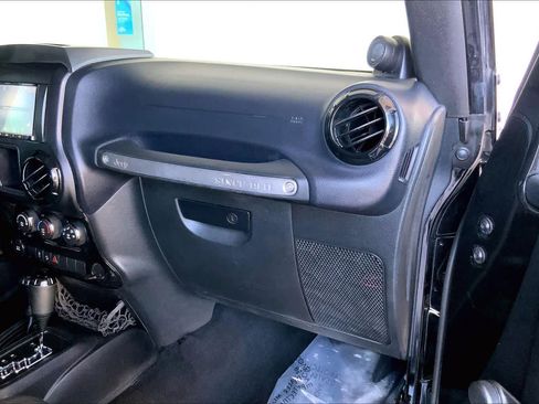 Used 2012 Jeep Wrangler Unlimited Sport w/ Trailer Tow Group image 19