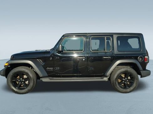 Used 2022 Jeep Wrangler Unlimited Sport image 4