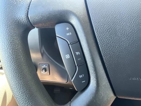 New 2026 Chevrolet Express 2500 w/ Driver Convenience Package RWD image 25