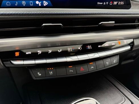 Used 2024 Cadillac XT4 Sport image 31