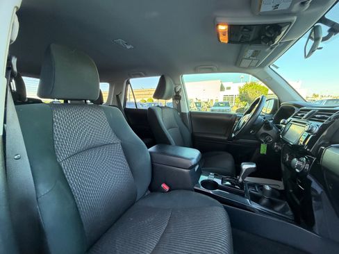 Used 2019 Toyota 4Runner TRD Off-Road image 19