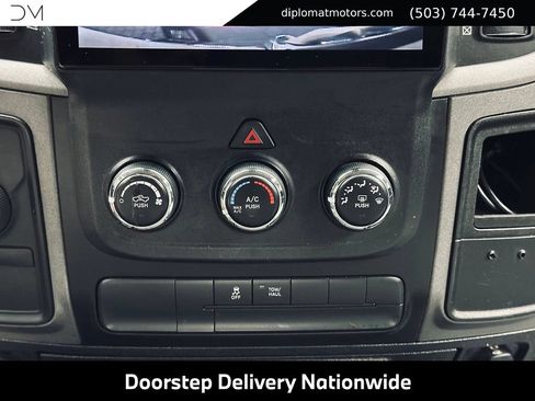 Used 2019 RAM 1500 ST w/ SXT Plus Group AWD/4WD image 38