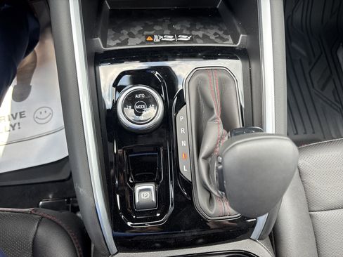 New 2025 Chevrolet Colorado Z71 w/ Z71 Convenience Package 2 image 24